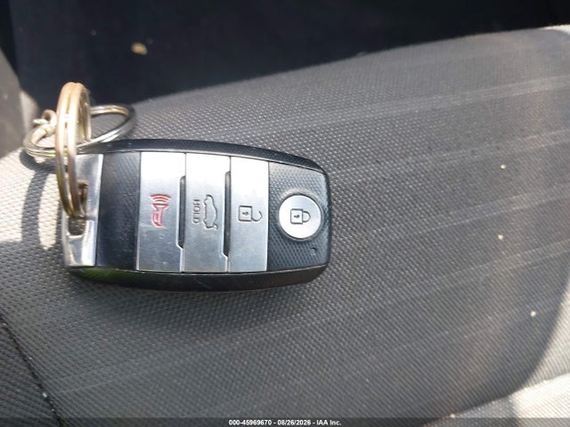 2017 Kia Forte S მანქანა იყიდება აუქციონზე, vin: 3KPFL4A76HE089838, აუქციონის ნომერი: 45969670