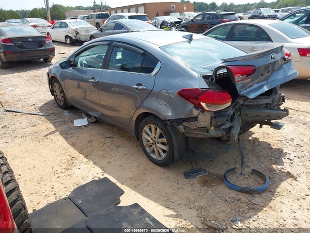 2017 Kia Forte S მანქანა იყიდება აუქციონზე, vin: 3KPFL4A76HE089838, აუქციონის ნომერი: 45969670