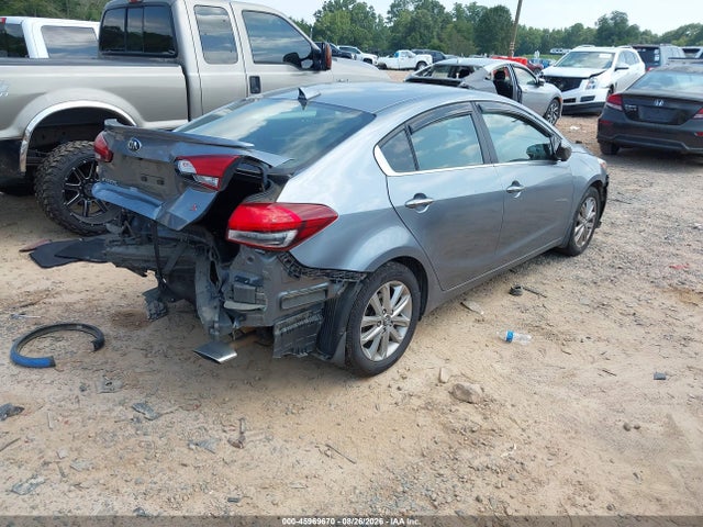 2017 Kia Forte S მანქანა იყიდება აუქციონზე, vin: 3KPFL4A76HE089838, აუქციონის ნომერი: 45969670