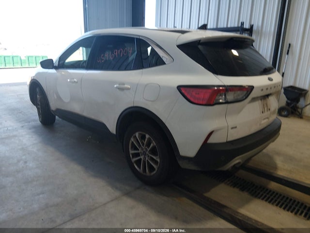 1FMCU9G67MUB03183 Ford ESCAPE SE