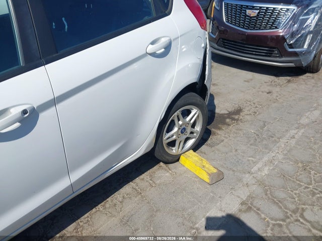 2018 Ford Fiesta Se მანქანა იყიდება აუქციონზე, vin: 3FADP4EJ7JM115365, აუქციონის ნომერი: 45969732