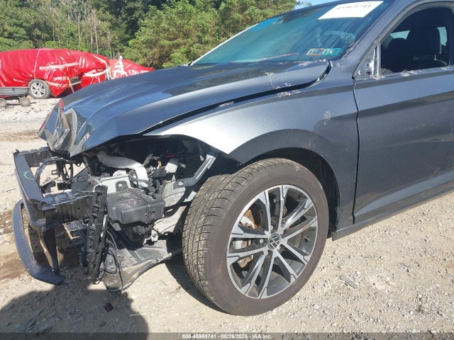 Продаж на аукціоні авто 2024 Volkswagen Jetta 1.5t Sport, vin: 3VWBM7BU0RM072796, номер лоту: 45969741