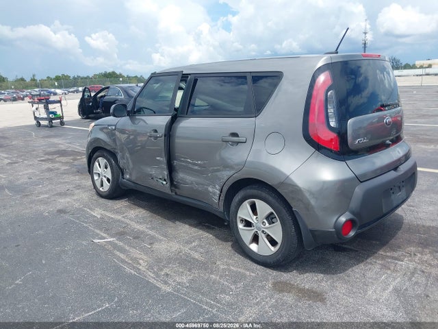 Auction sale of the 2016 Kia Soul, vin: KNDJN2A27G7316174, lot number: 45969750