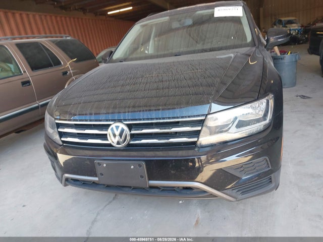 45969751 :رقم المزاد ، 3VV1B7AX3LM107047 vin ، 2020 Volkswagen Tiguan 2.0t S مزاد بيع