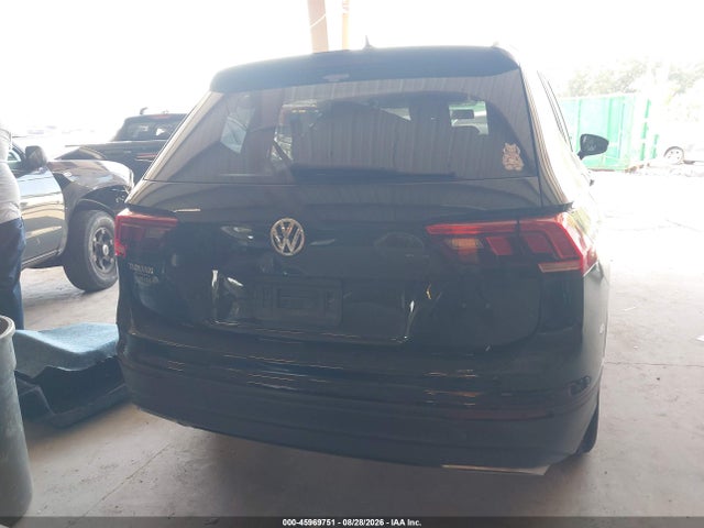 45969751 :رقم المزاد ، 3VV1B7AX3LM107047 vin ، 2020 Volkswagen Tiguan 2.0t S مزاد بيع