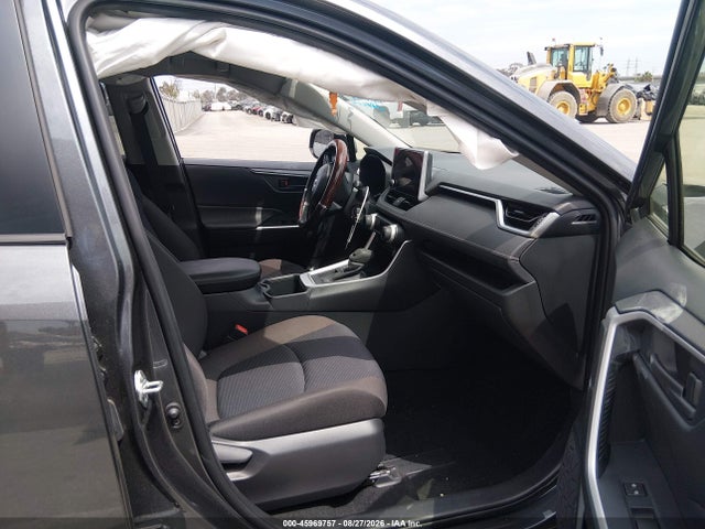 Toyota RAV4 LE 2025 JTMK1RFV4SD135023 Image 5