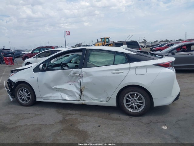 2016 Toyota Prius Two მანქანა იყიდება აუქციონზე, vin: JTDKBRFUXG3002901, აუქციონის ნომერი: 45969780