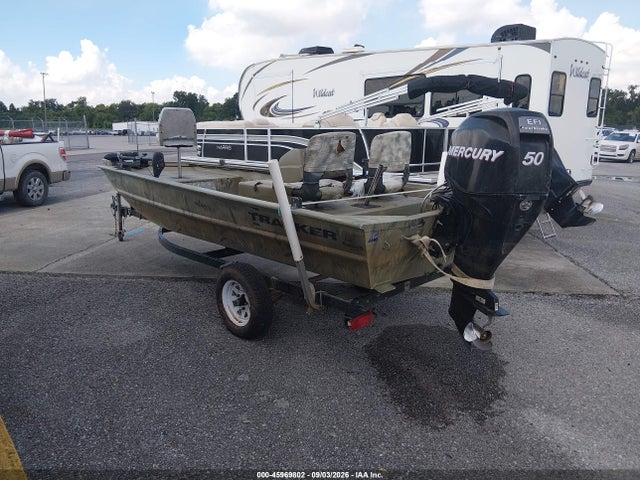 Tracker Grizzly 2014 BUJ04177G314 Image 3