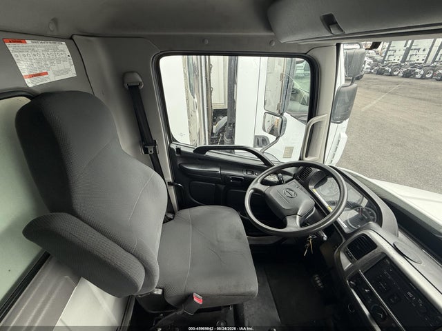 2019 Hino 268a Box Truck მანქანა იყიდება აუქციონზე, vin: 5PVNJ8JVXK4S73079, აუქციონის ნომერი: 45969842