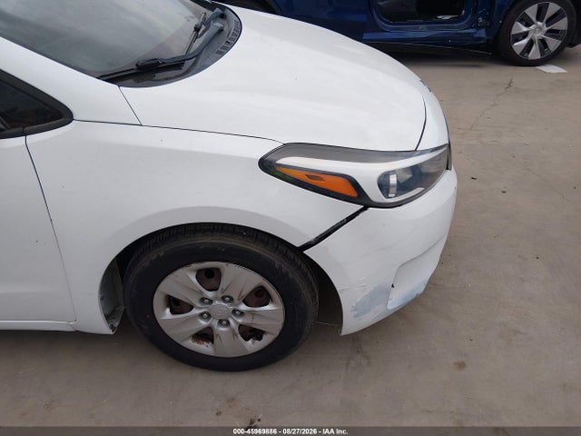 Продажа на аукционе авто 2018 Kia Forte Lx, vin: 3KPFL4A71JE195359, номер лота: 45969886