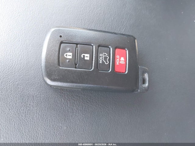 JTMDJREV3HD083788 Toyota Rav4 Hybrid Limited