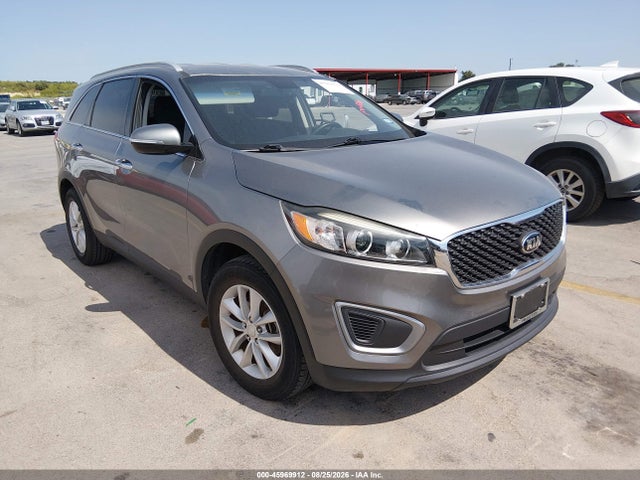 45969912 :رقم المزاد ، 5XYPG4A38HG236508 vin ، 2017 Kia Sorento 2.4l Lx مزاد بيع