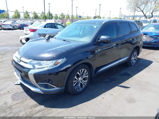 Продажа на аукционе авто 2017 Mitsubishi Outlander Es, vin: JA4AD2A31HZ052347, номер лота: 45969932
