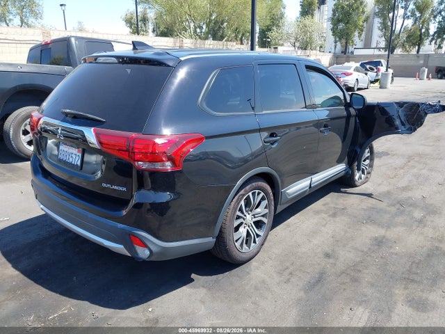Продажа на аукционе авто 2017 Mitsubishi Outlander Es, vin: JA4AD2A31HZ052347, номер лота: 45969932