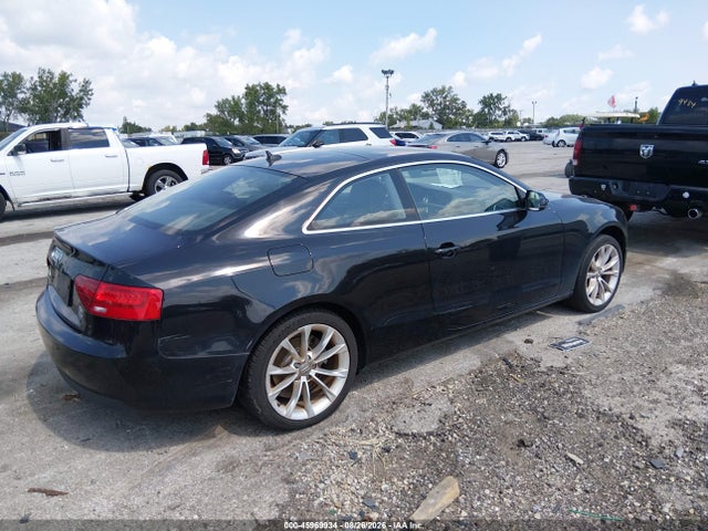 Продаж на аукціоні авто 2013 Audi A5 2.0t Premium, vin: WAULFAFRXDA080508, номер лоту: 45969934