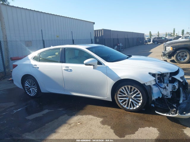 2014 Lexus Es 350 მანქანა იყიდება აუქციონზე, vin: JTHBK1GG8E2145471, აუქციონის ნომერი: 45969940