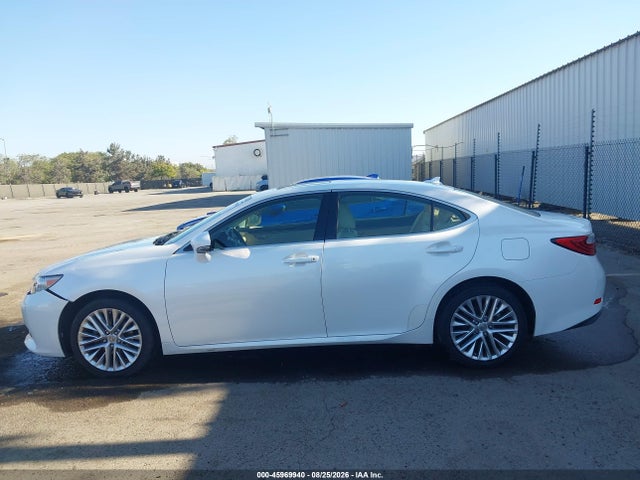 2014 Lexus Es 350 მანქანა იყიდება აუქციონზე, vin: JTHBK1GG8E2145471, აუქციონის ნომერი: 45969940