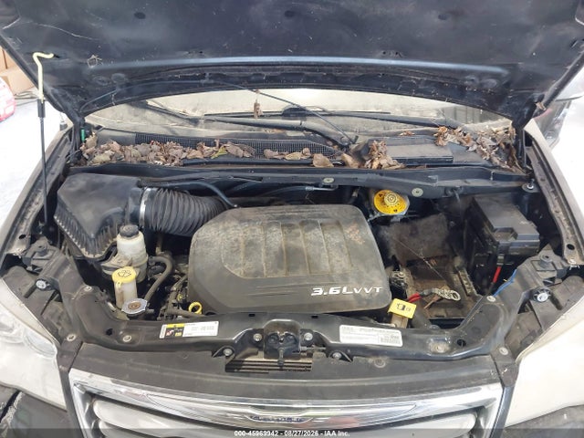 2016 Chrysler Town & Country Limited Platinum მანქანა იყიდება აუქციონზე, vin: 2C4RC1GG8GR150848, აუქციონის ნომერი: 45969942