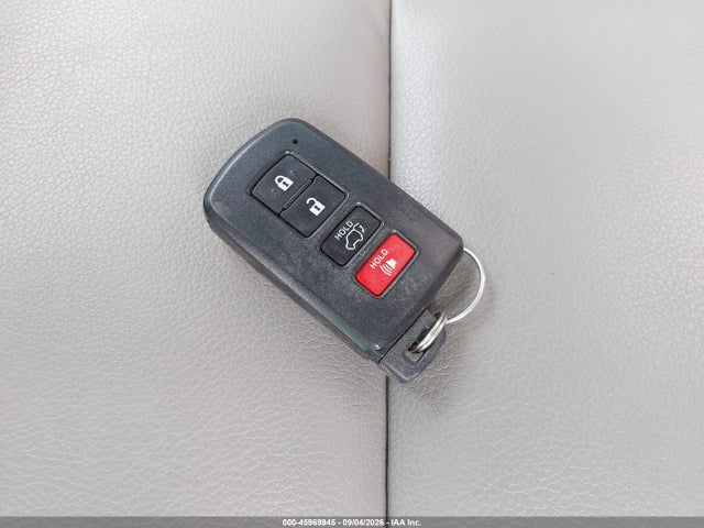 Toyota Rav4 Platinum 2018 2T3DFREV4JW795947 Image 11