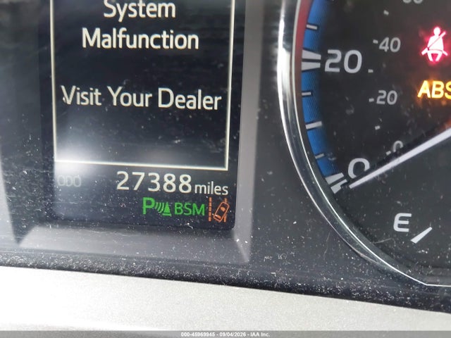 Toyota Rav4 Platinum 2018 2T3DFREV4JW795947 Image 16