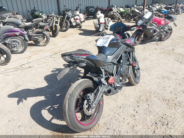 Kawasaki Er650 P 2023 ML5EREP16PDA89290 Image 4