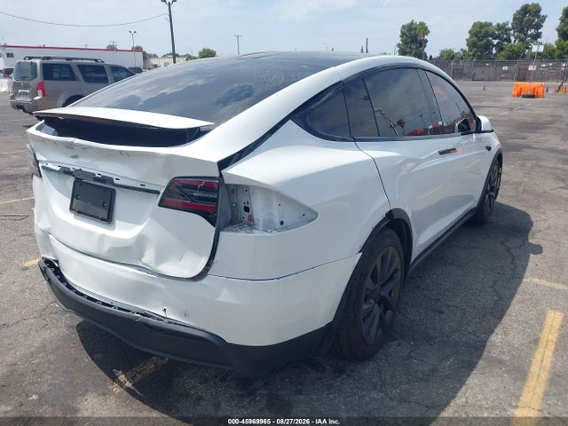 Tesla Model X Dual Motor All-wheel Drive/standard Range 2023 7SAXCAE53PF402299 Image 4