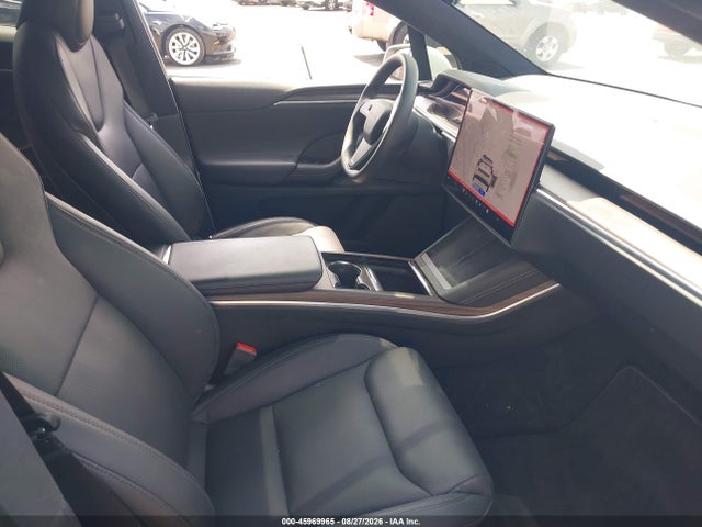 Tesla Model X Dual Motor All-wheel Drive/standard Range 2023 7SAXCAE53PF402299 Image 5