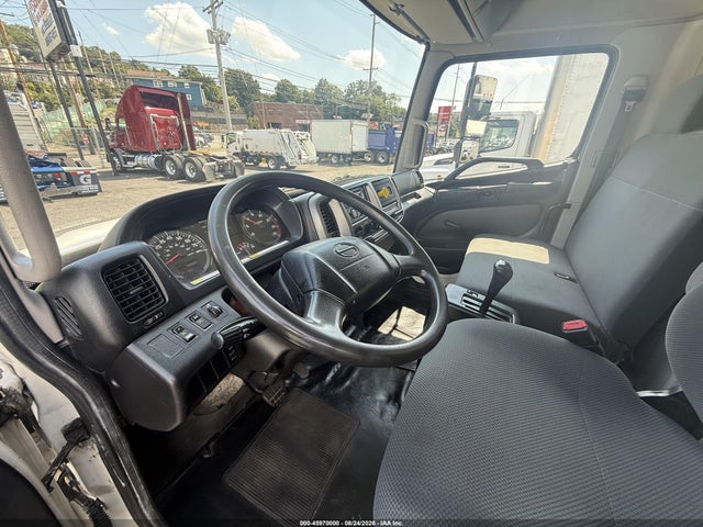 Aukcja sprzedaży 2015 Hino 268a Box Truck, vin: 5PVNJ8JT9F4S56181, numer aukcji: 45970000