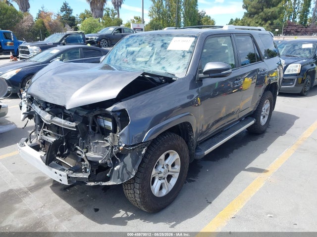 Toyota 4runner Sr5 Premium 2017 JTEBU5JR9H5409065 Image 2