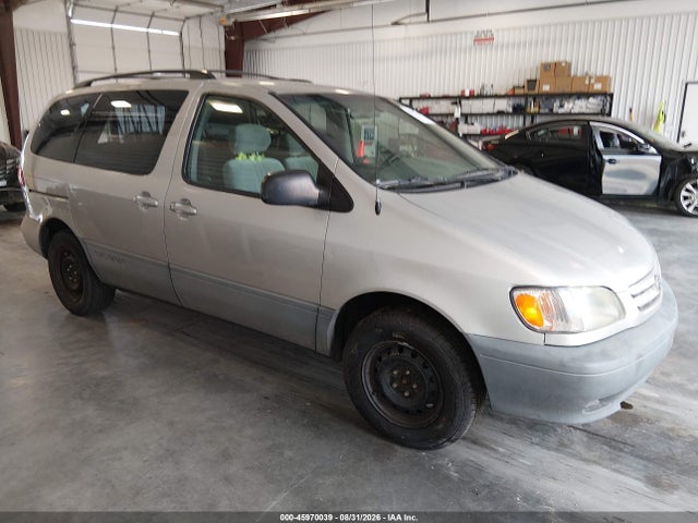 Auction sale of the 2003 Toyota Sienna Ce, vin: 4T3ZF19C03U519333, lot number: 45970039