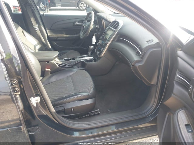 Продажа на аукционе авто 2015 Chevrolet Malibu 1lt, vin: 1G11C5SL8FF102970, номер лота: 45970057