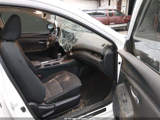 3N1AB8CV9RY201390 Nissan Sentra Sv Xtronic Cvt