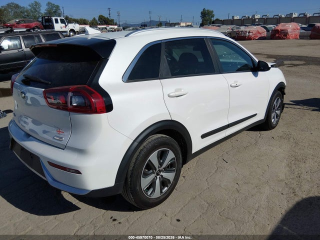 45970070 :رقم المزاد ، KNDCB3LCXH5058615 vin ، 2017 Kia Niro Lx مزاد بيع