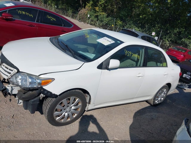 45970098 :رقم المزاد ، 2T1BU4EE0DC012735 vin ، 2013 Toyota Corolla Le مزاد بيع