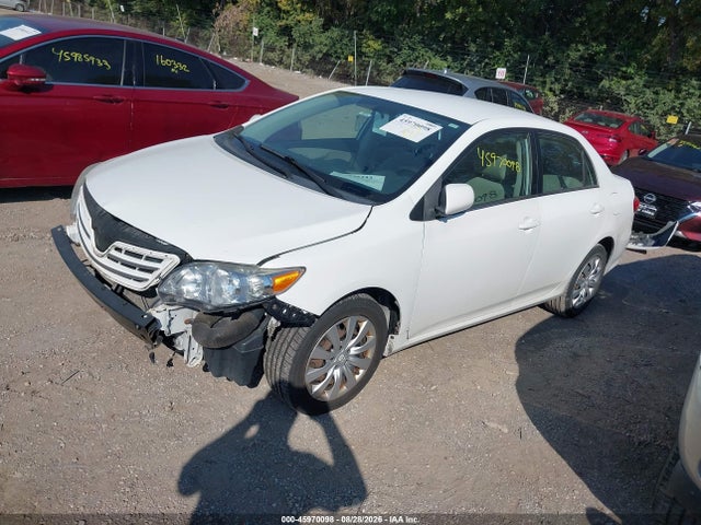 45970098 :رقم المزاد ، 2T1BU4EE0DC012735 vin ، 2013 Toyota Corolla Le مزاد بيع