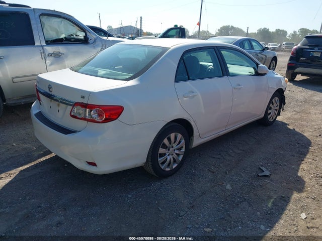 45970098 :رقم المزاد ، 2T1BU4EE0DC012735 vin ، 2013 Toyota Corolla Le مزاد بيع