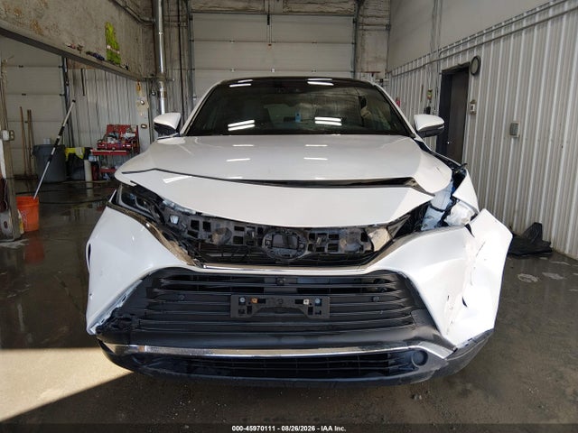 Toyota Venza Limited 2021 JTEAAAAH6MJ027095 Image 13
