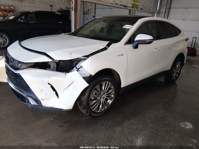 Toyota Venza Limited 2021 JTEAAAAH6MJ027095 Image 2