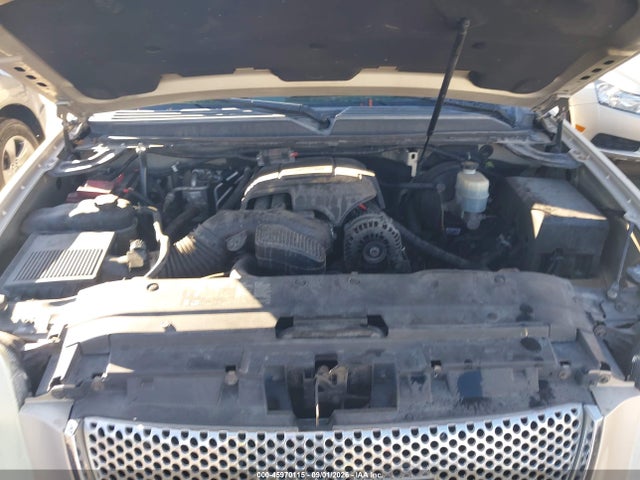 Продажа на аукционе авто 2011 Gmc Yukon Xl 1500 Denali, vin: 1GKS2MEF8BR258521, номер лота: 45970115