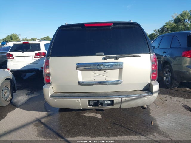 Продажа на аукционе авто 2011 Gmc Yukon Xl 1500 Denali, vin: 1GKS2MEF8BR258521, номер лота: 45970115