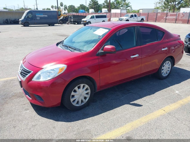 3N1CN7AP3EL835056 Nissan Versa 1.6 Sv