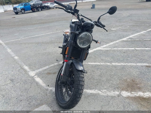 Aukcja sprzedaży 2023 Husqvarna Vitpilen 401/svartpilen 401, vin: MD2JUJ40XPC224291, numer aukcji: 45970212