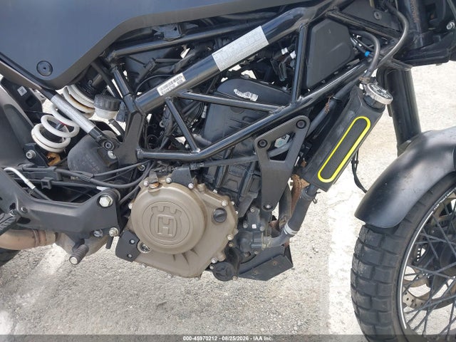 Aukcja sprzedaży 2023 Husqvarna Vitpilen 401/svartpilen 401, vin: MD2JUJ40XPC224291, numer aukcji: 45970212