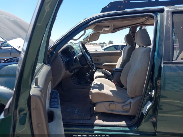 Auction sale of the 2000 Toyota 4runner Sr5 V6, vin: JT3HN86R3Y0314699, lot number: 45970233
