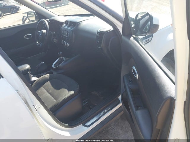 Auction sale of the 2016 Kia Soul +, vin: KNDJP3A54G7323366, lot number: 45970234