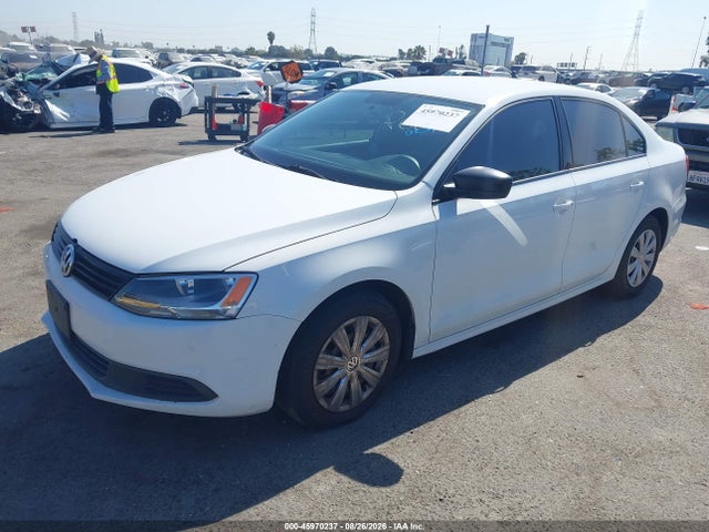 3VW2K7AJ6EM412623 Volkswagen Jetta 2.0l S