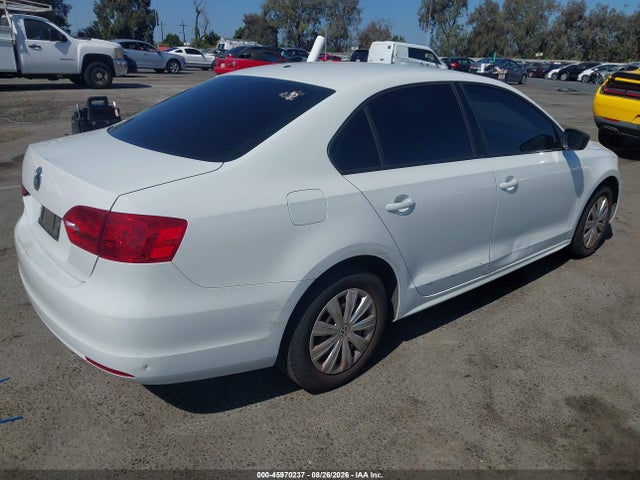 3VW2K7AJ6EM412623 Volkswagen Jetta 2.0l S