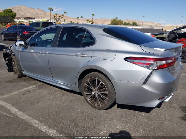 Toyota CAMRY SE 2018 4T1B11HK9JU079854 Image 3