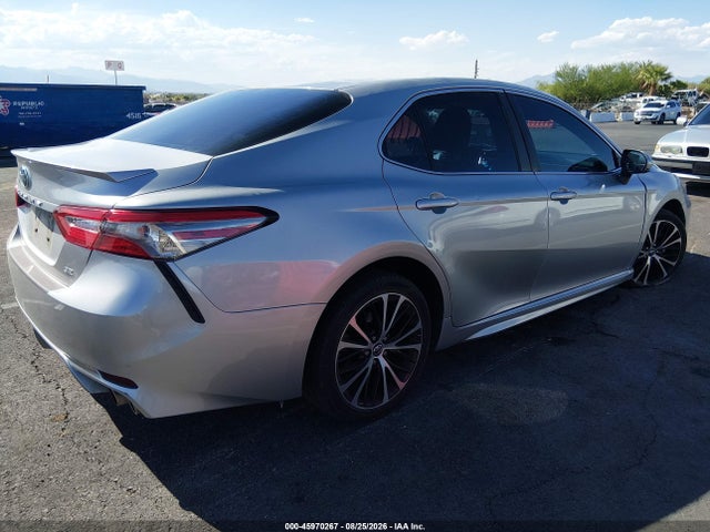 Toyota CAMRY SE 2018 4T1B11HK9JU079854 Image 4