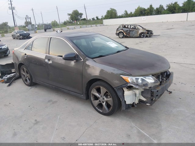 2014 4T1BF1FK3EU735685 главное изображение